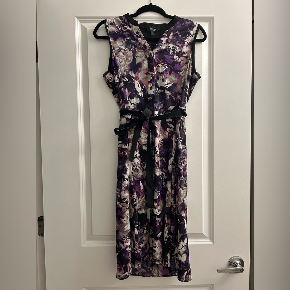 NWOT Simply Vera Purple Floral Sleeveless Dress with Belt